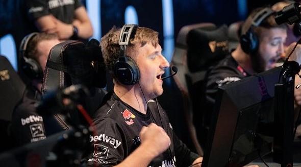 Nocries在FACEIT总部测试后获得FPL邀请