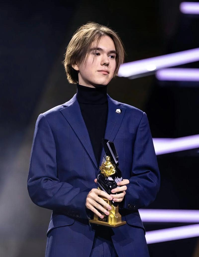 TALON 解散 CS2 阵容并退出该项目