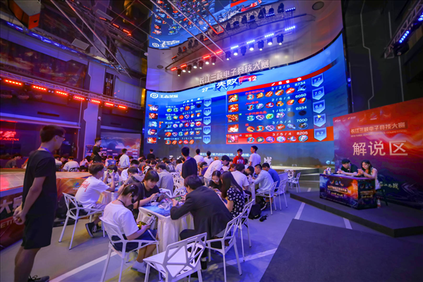 传闻： Apeks 开始解散其 Valorant 阵容，batujnax 是第一个离开球队的成员