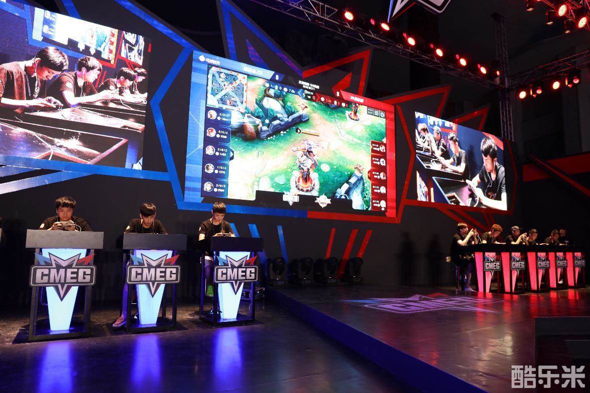 LOL官方回顾上周TOP5： JackeyLove 两次上榜，Crisp Riel表现惊艳